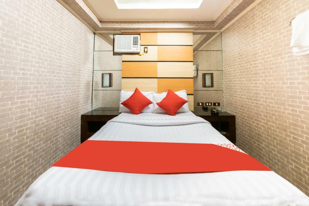 Hôtel Oyo 191 Paradise Apartelle à Manille Extérieur photo