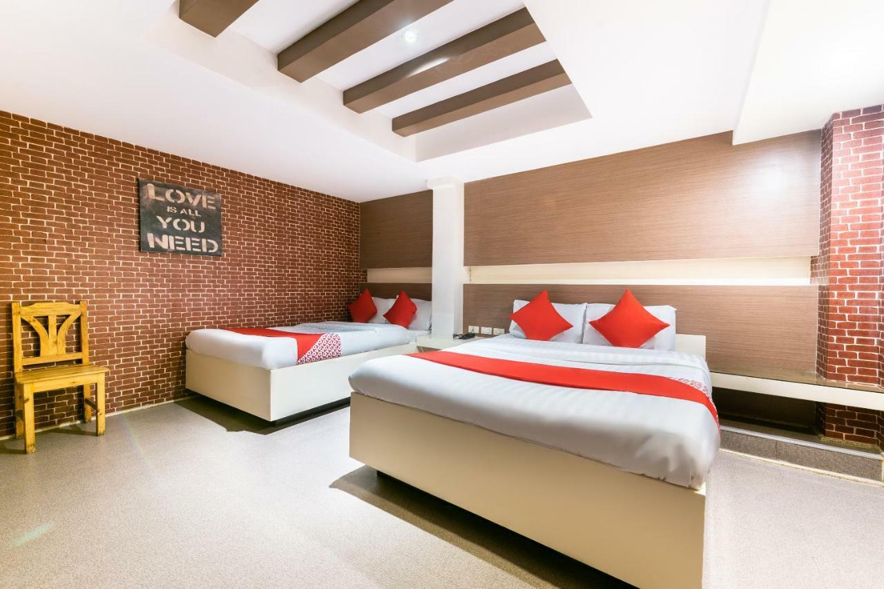 Hôtel Oyo 191 Paradise Apartelle à Manille Extérieur photo
