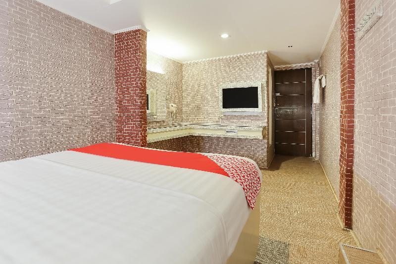 Hôtel Oyo 191 Paradise Apartelle à Manille Extérieur photo